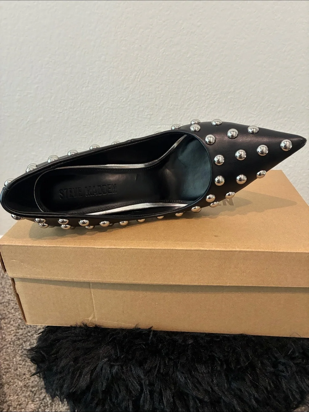 Steve Madden Black Studded Pointed-Toe Stiletto Pump